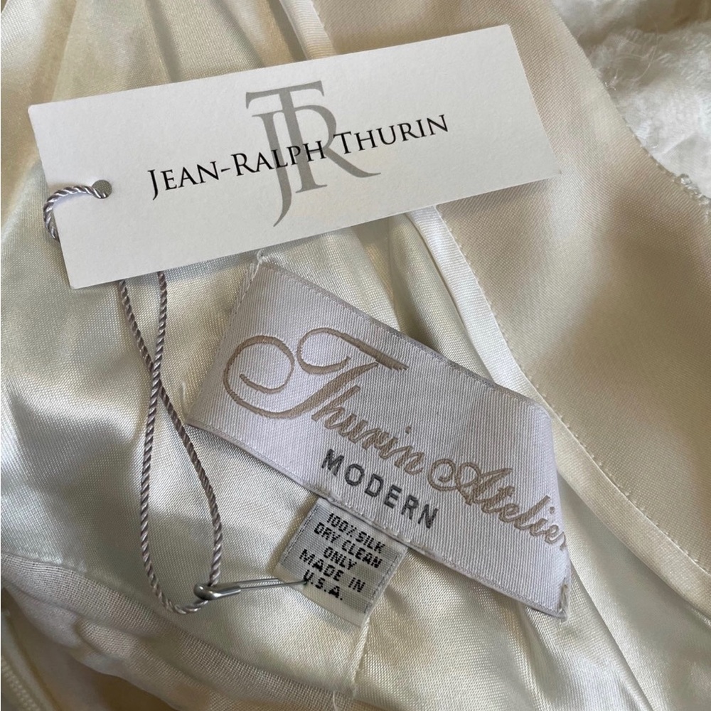 NWT Wedding gown Size 4, unaltered - Picture 4 of 7
